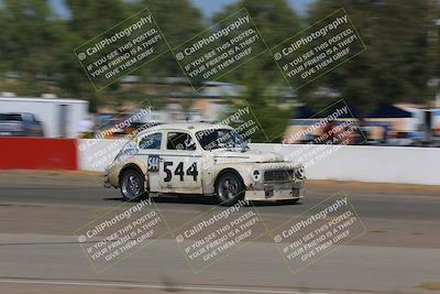 media/Oct-02-2022-24 Hours of Lemons (Sun) [[cb81b089e1]]/1020am (Front Straight)/